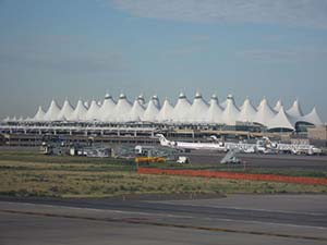 丹佛国际机场候机厅膜结构的应用