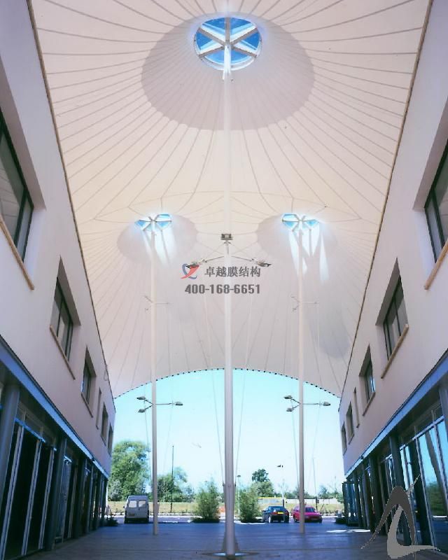 上海商业街膜结构顶盖/商场ETFE膜结构罩棚