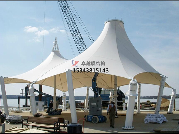 泰安市膜结构雨棚工程设计施工案例 　　
