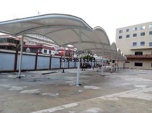 三亚商业广场雨棚搭建