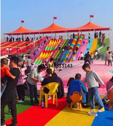 上海彩虹滑道游乐设备红色遮阳棚结构设计生产